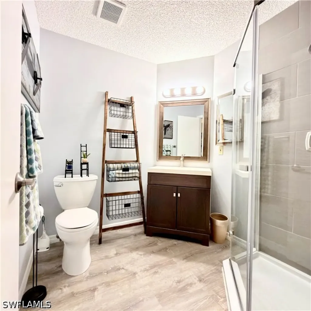 1706 Kings Lake Boulevard Naples FL 34112