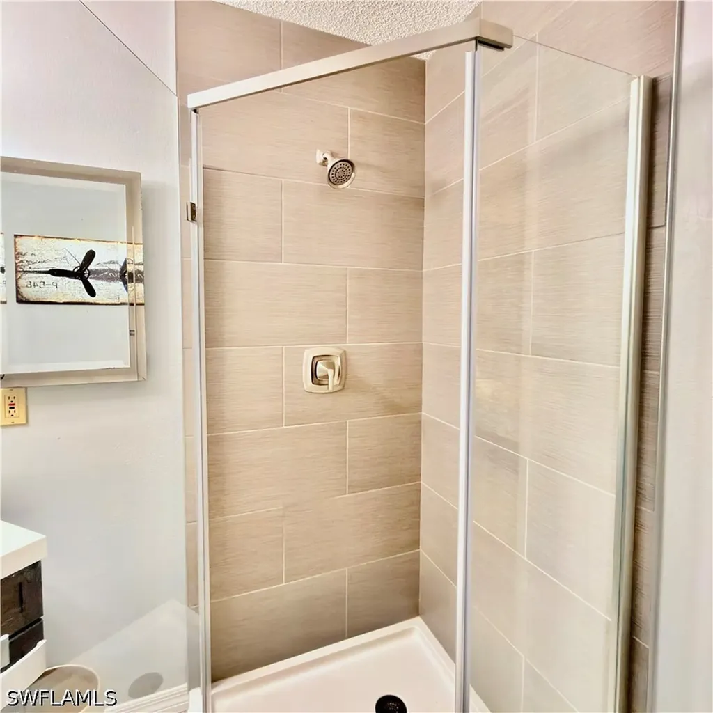 1706 Kings Lake Boulevard Naples FL 34112