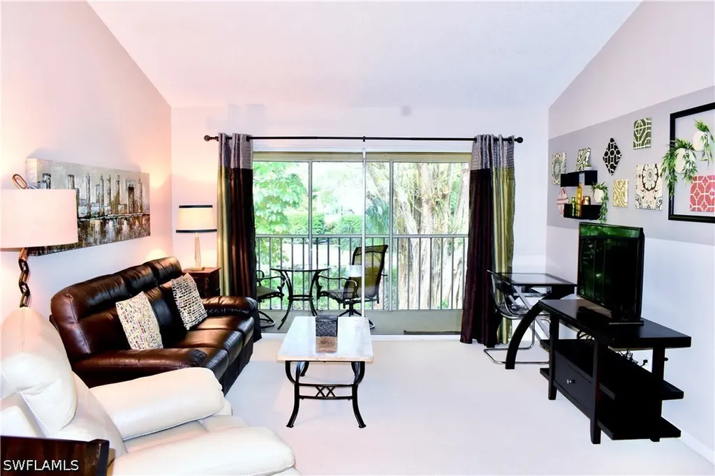 1706 Kings Lake Boulevard Naples FL 34112