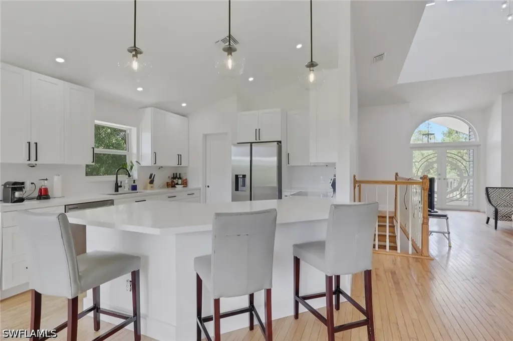 880 18th Street NE Naples FL 34120