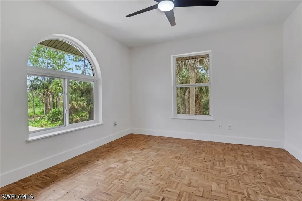 880 18th Street NE Naples FL 34120