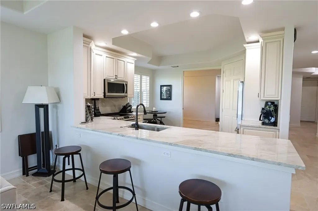 5963 Trophy Drive Naples FL 34110