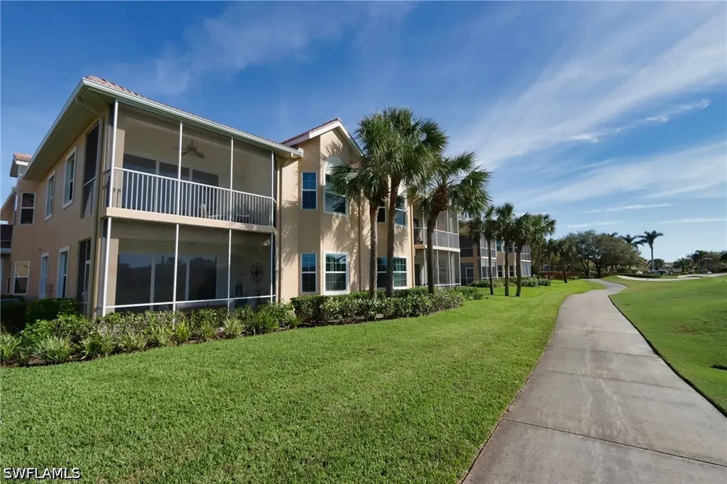 5963 Trophy Drive Naples FL 34110