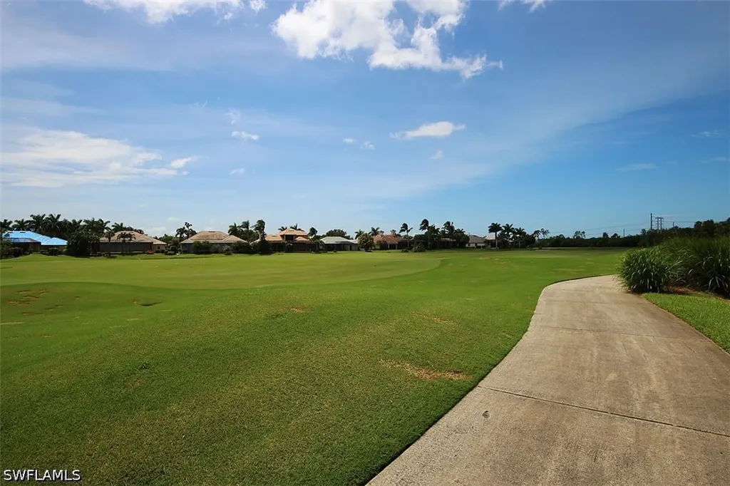 5963 Trophy Drive Naples FL 34110