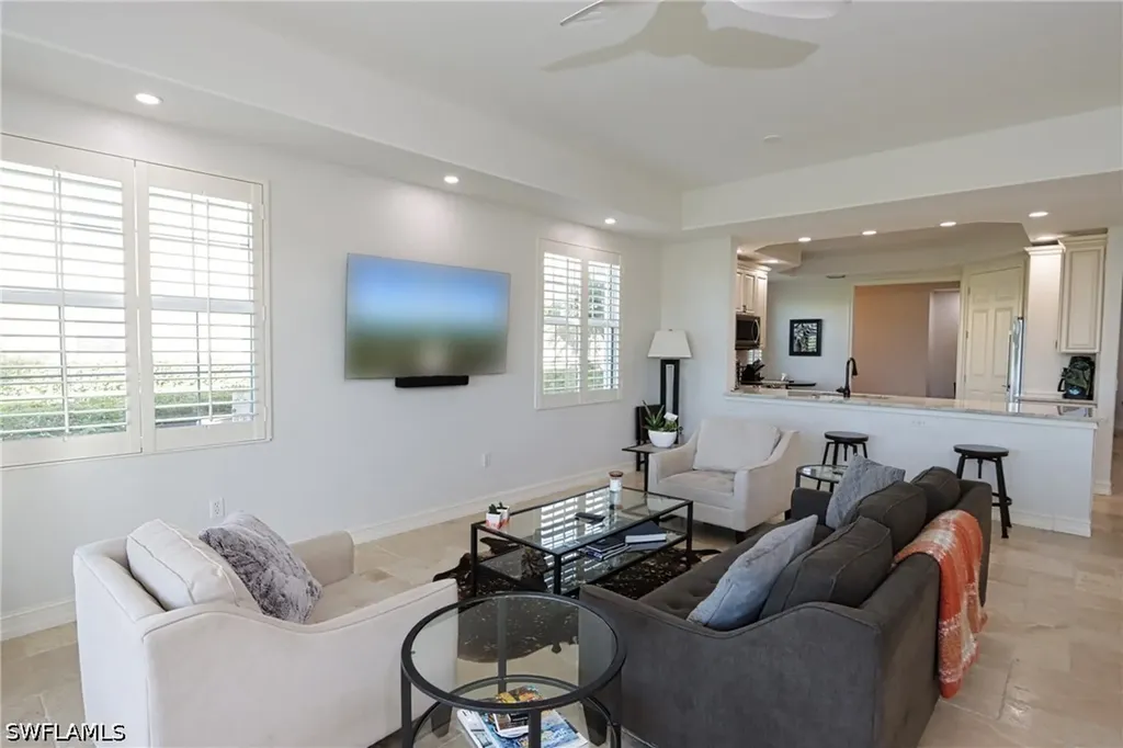 5963 Trophy Drive Naples FL 34110