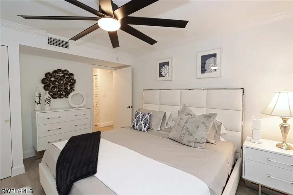788 Park Shore Drive Naples FL 34103