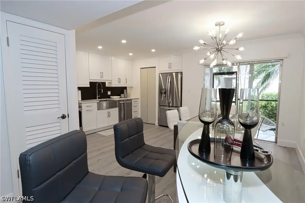 788 Park Shore Drive Naples FL 34103
