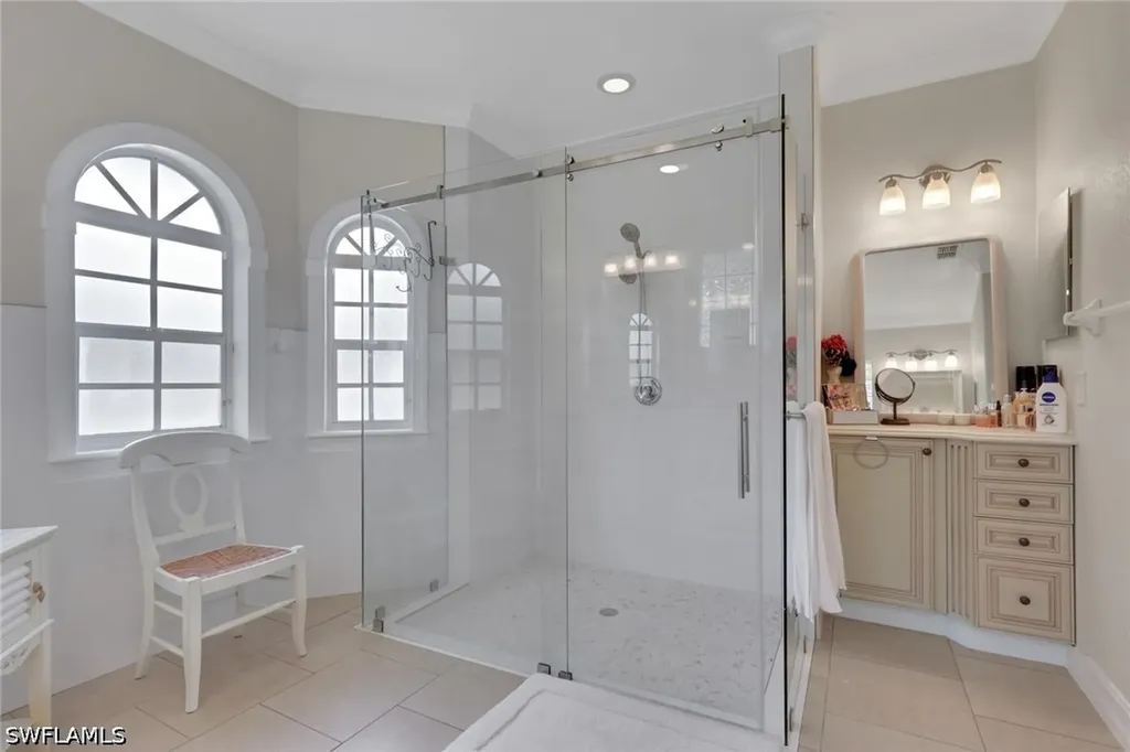 3111 4th Street NW Naples FL 34120
