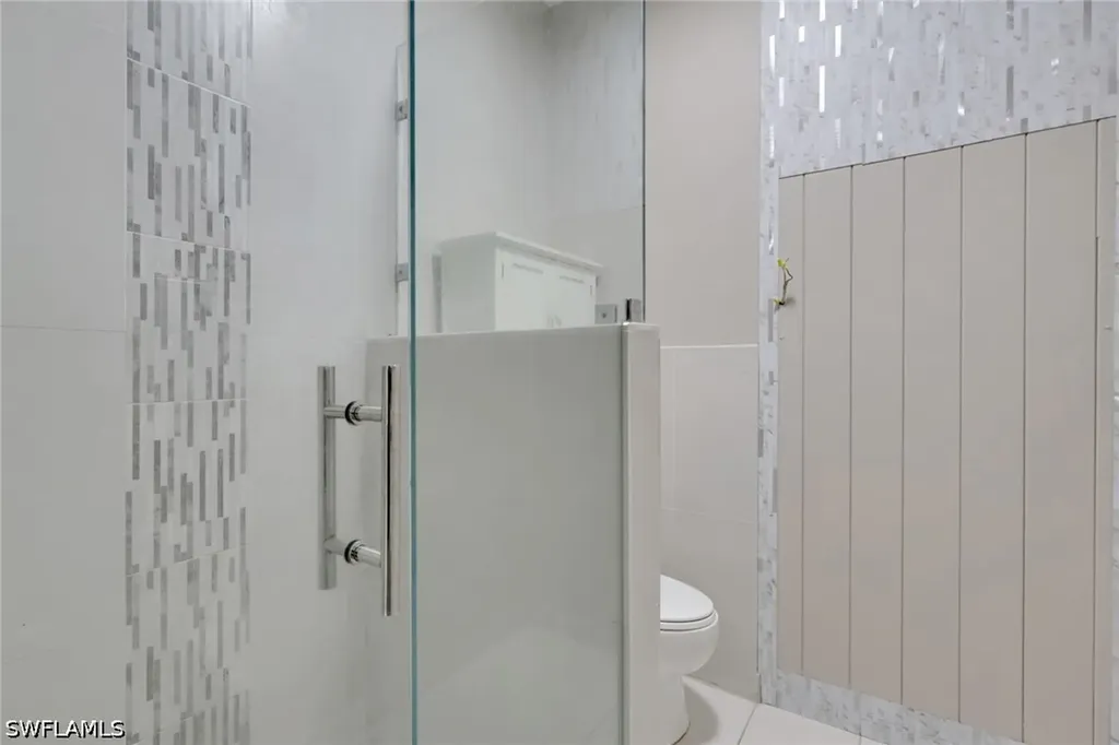 3111 4th Street NW Naples FL 34120