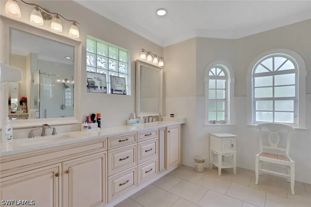 3111 4th Street NW Naples FL 34120