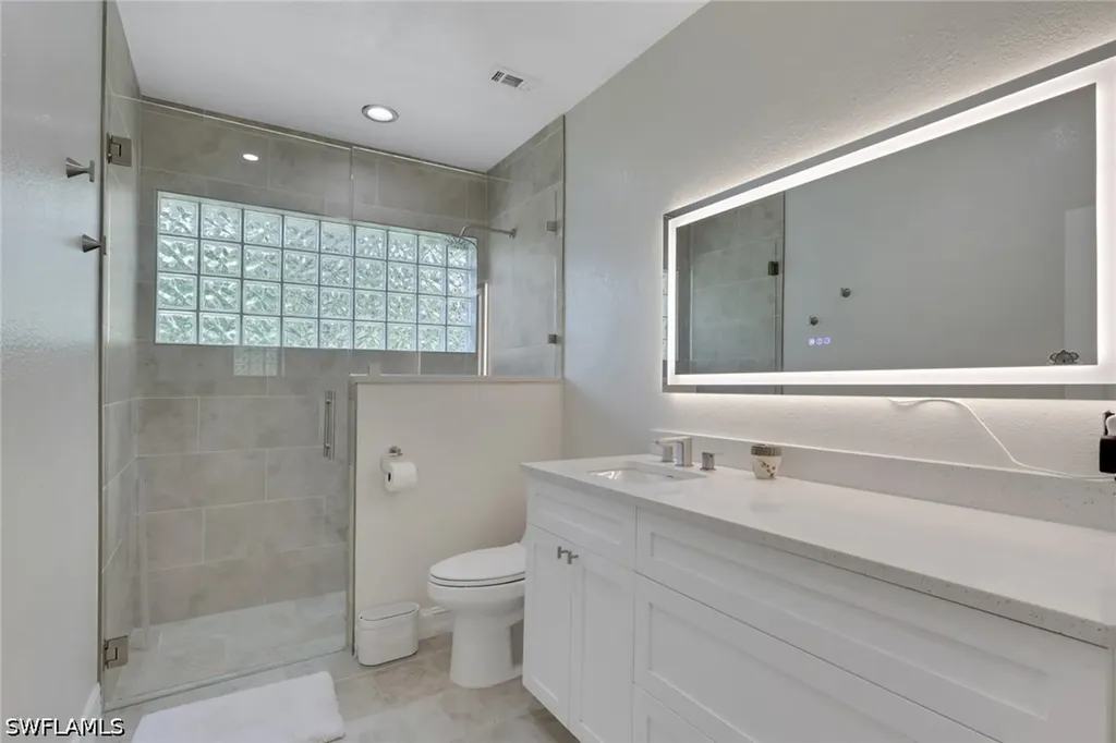 3111 4th Street NW Naples FL 34120