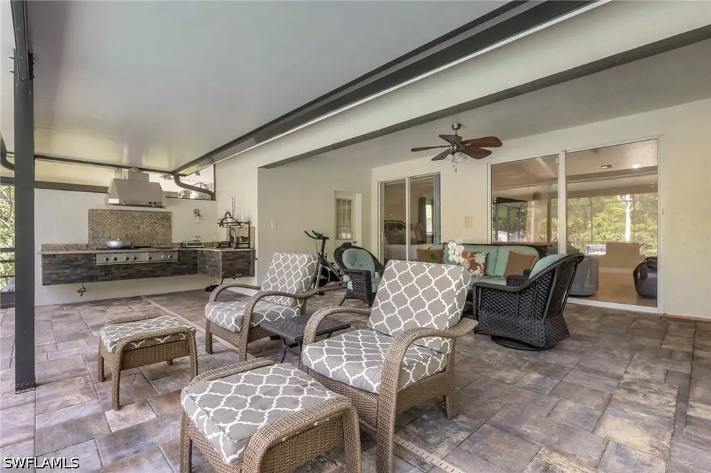 3111 4th Street NW Naples FL 34120