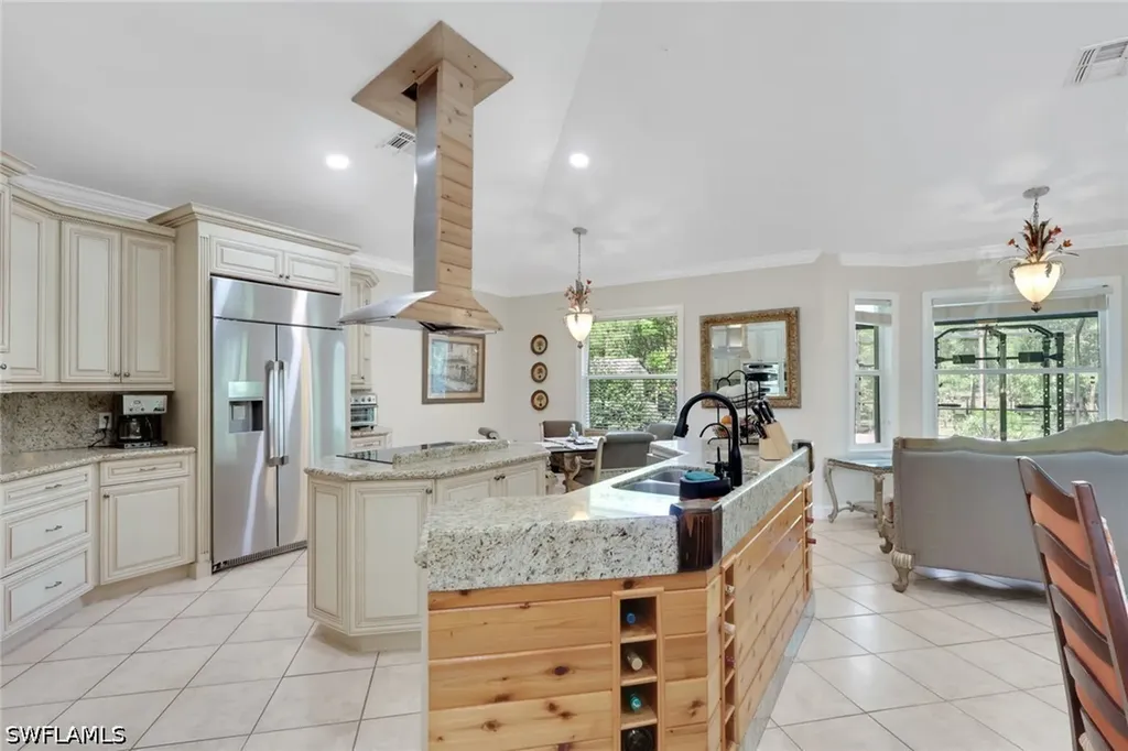 3111 4th Street NW Naples FL 34120