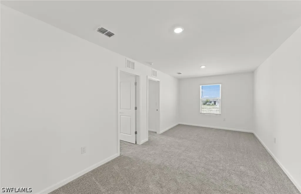 616 Oasis Lake Place Lehigh Acres FL 33936
