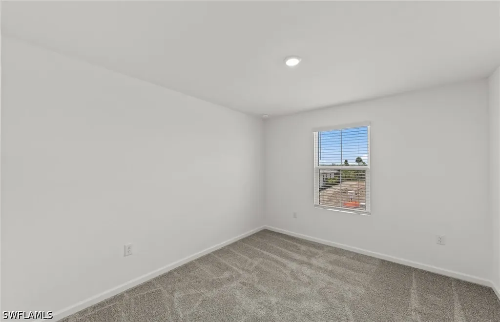 616 Oasis Lake Place Lehigh Acres FL 33936
