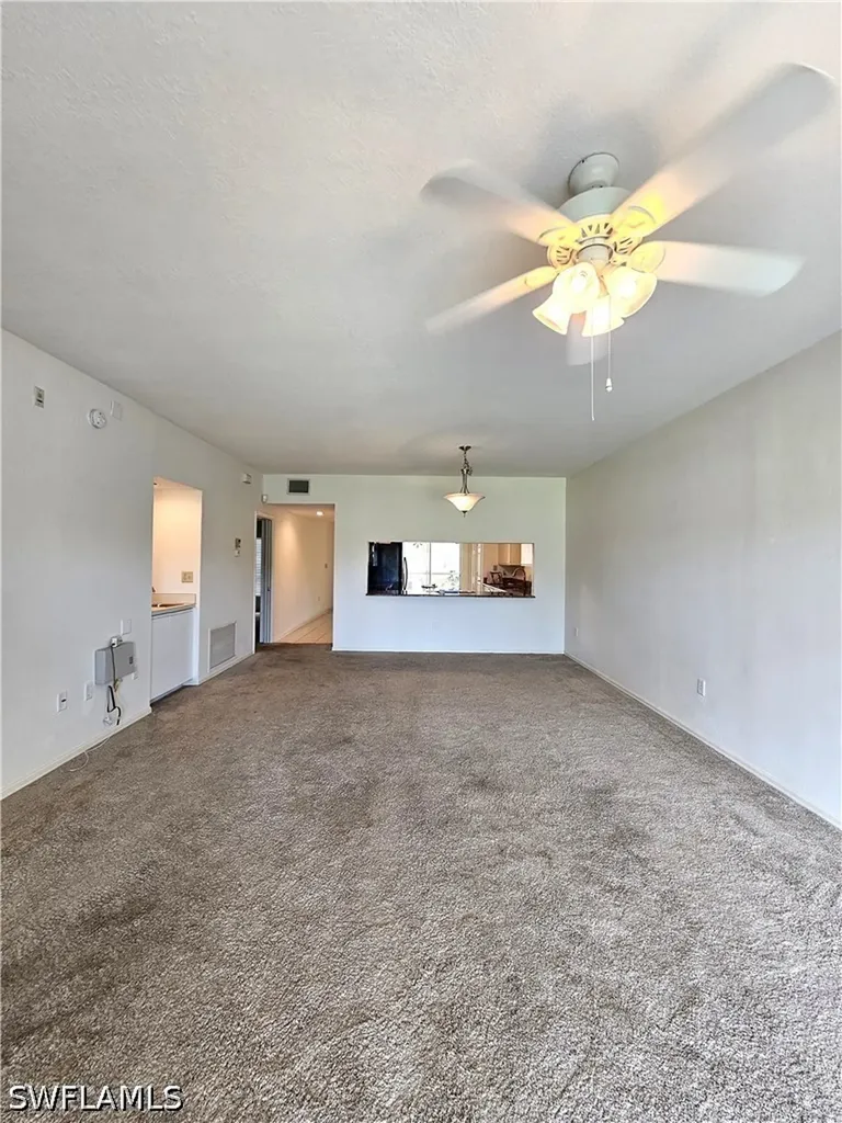 6025 Chardonnay Lane Naples FL 34119