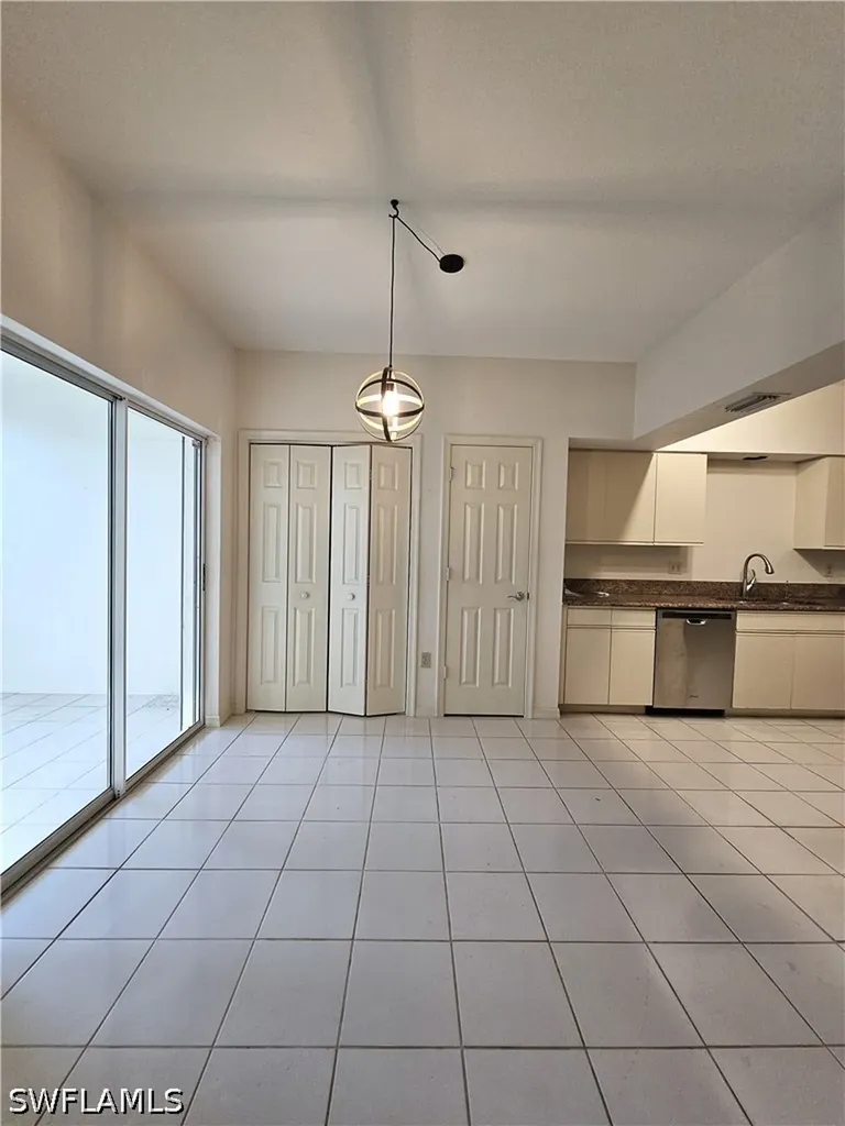 6025 Chardonnay Lane Naples FL 34119