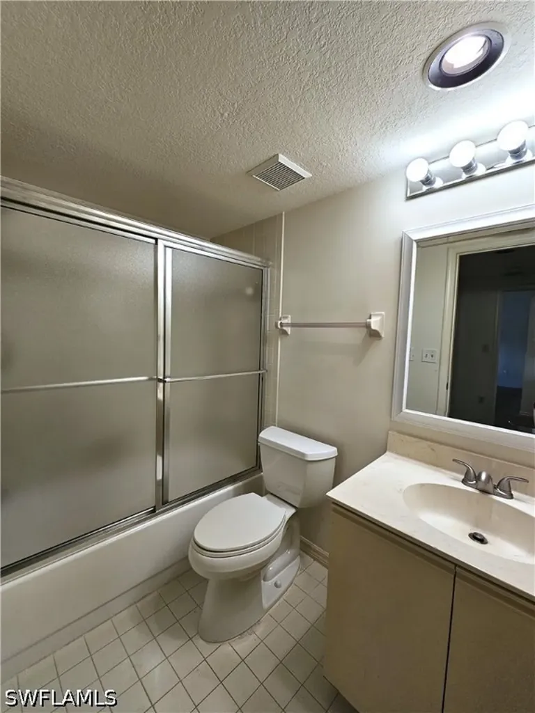 6025 Chardonnay Lane Naples FL 34119