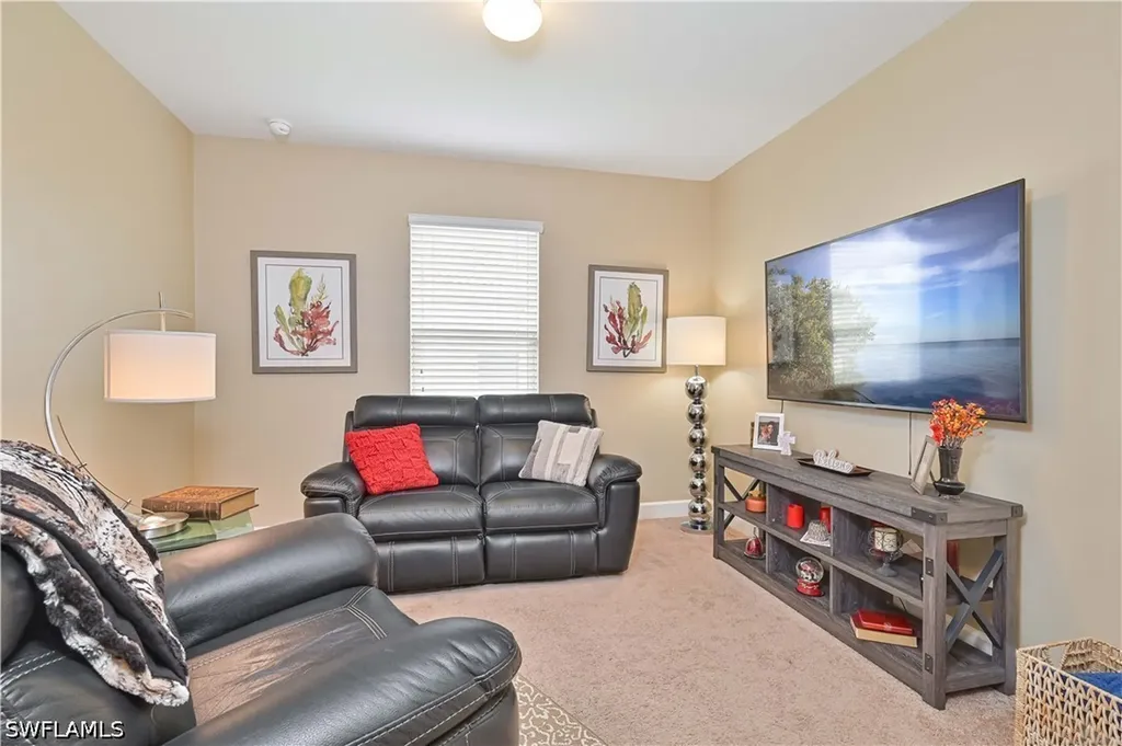 2877 Apple Blossom Drive Alva FL 33920