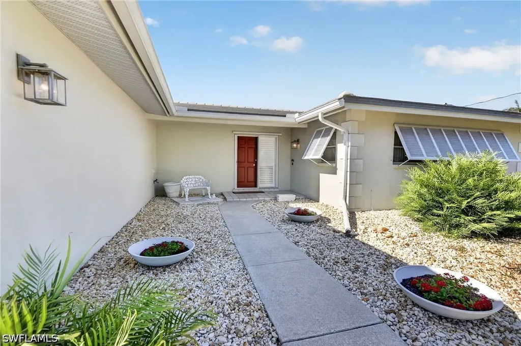 397 Parkway Court Fort Myers FL 33919