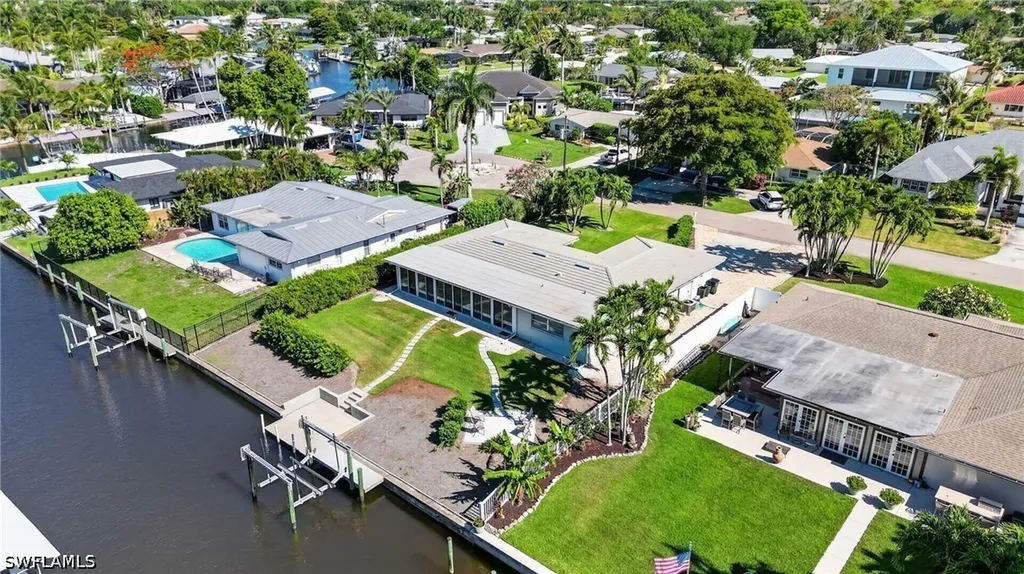 397 Parkway Court Fort Myers FL 33919