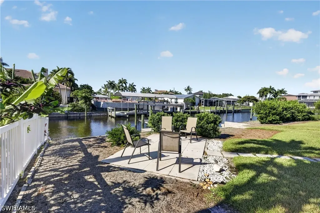 397 Parkway Court Fort Myers FL 33919