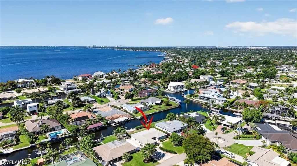 397 Parkway Court Fort Myers FL 33919
