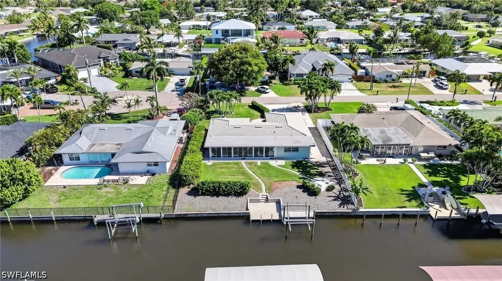 397 Parkway Court Fort Myers FL 33919