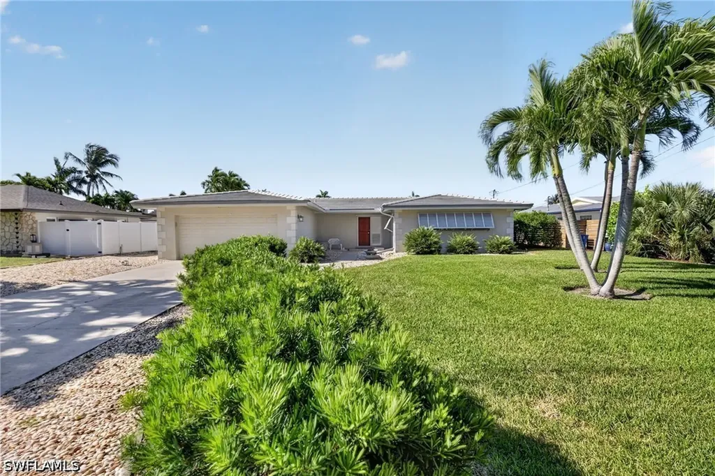 397 Parkway Court Fort Myers FL 33919