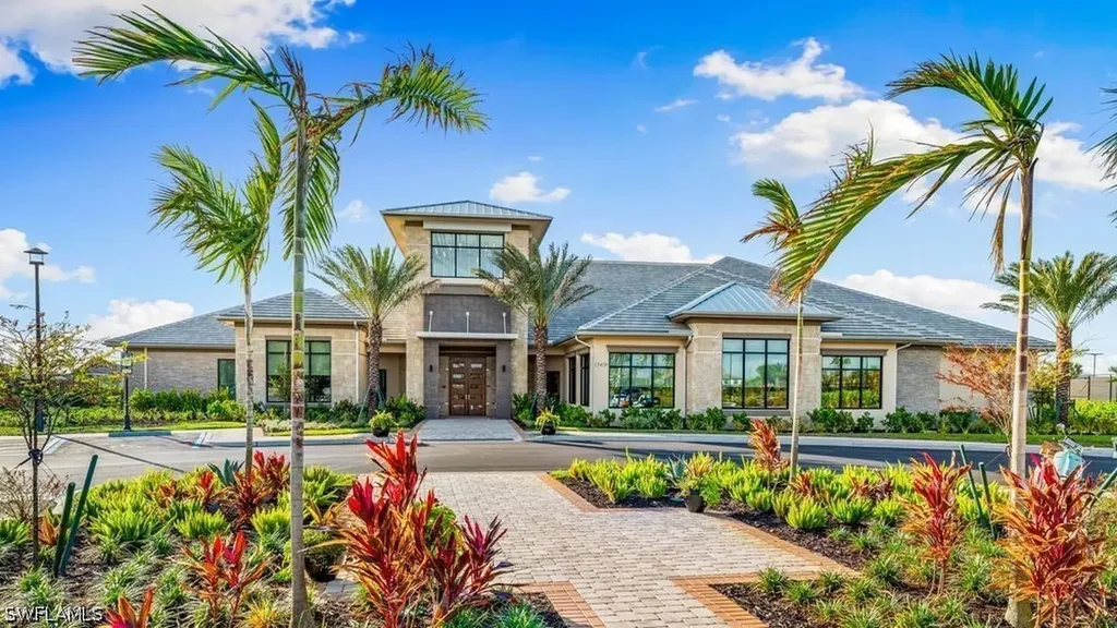 15328 Lucerna Street Naples FL 34114