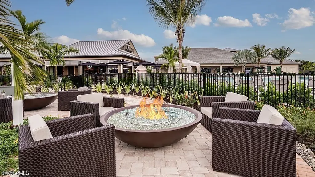 15328 Lucerna Street Naples FL 34114