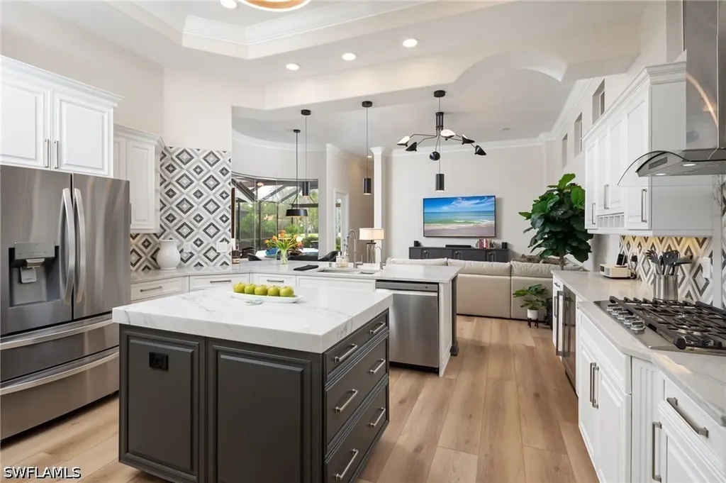 3105 Terramar Drive Naples FL 34119