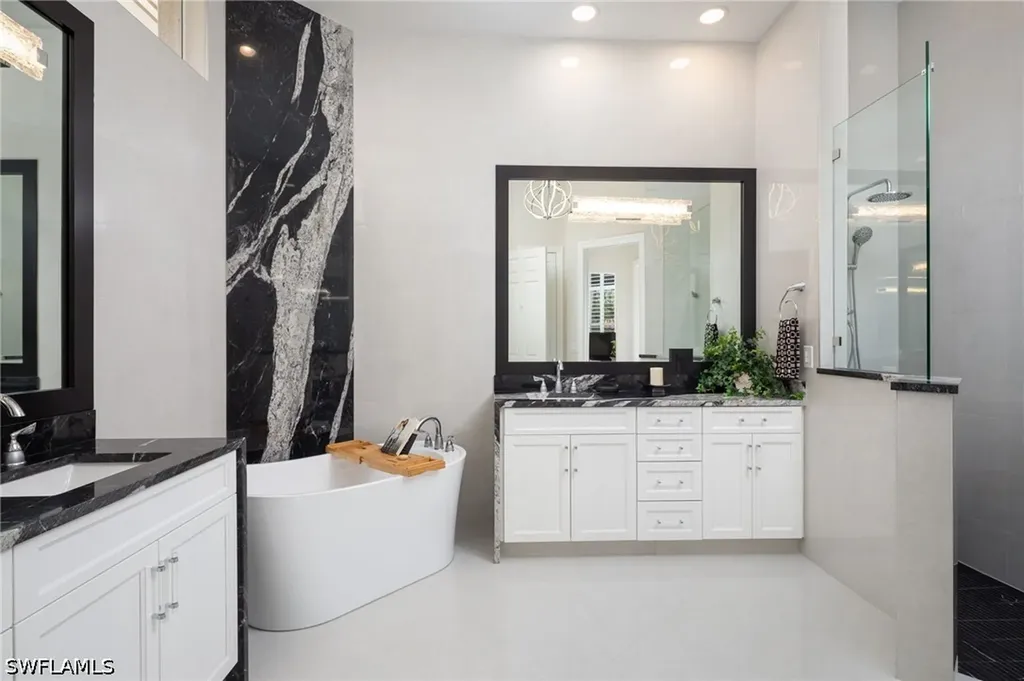 3105 Terramar Drive Naples FL 34119