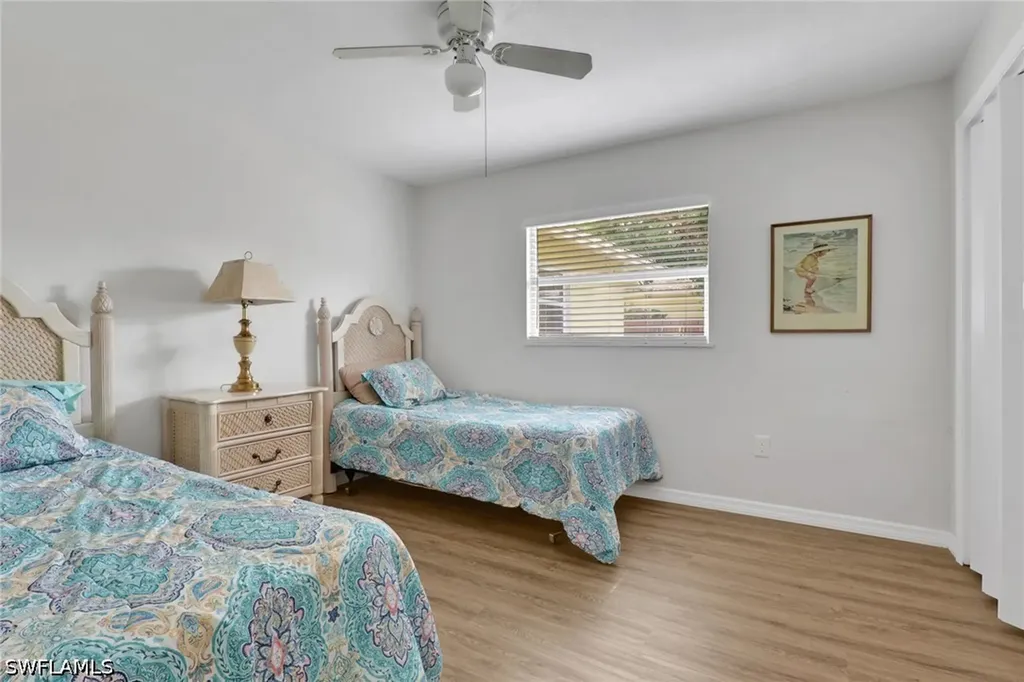 2772 Riverview Drive Naples FL 34112