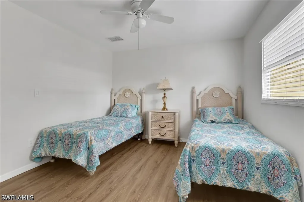 2772 Riverview Drive Naples FL 34112