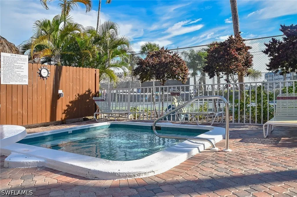 1012 Anglers Cove Marco Island FL 34145