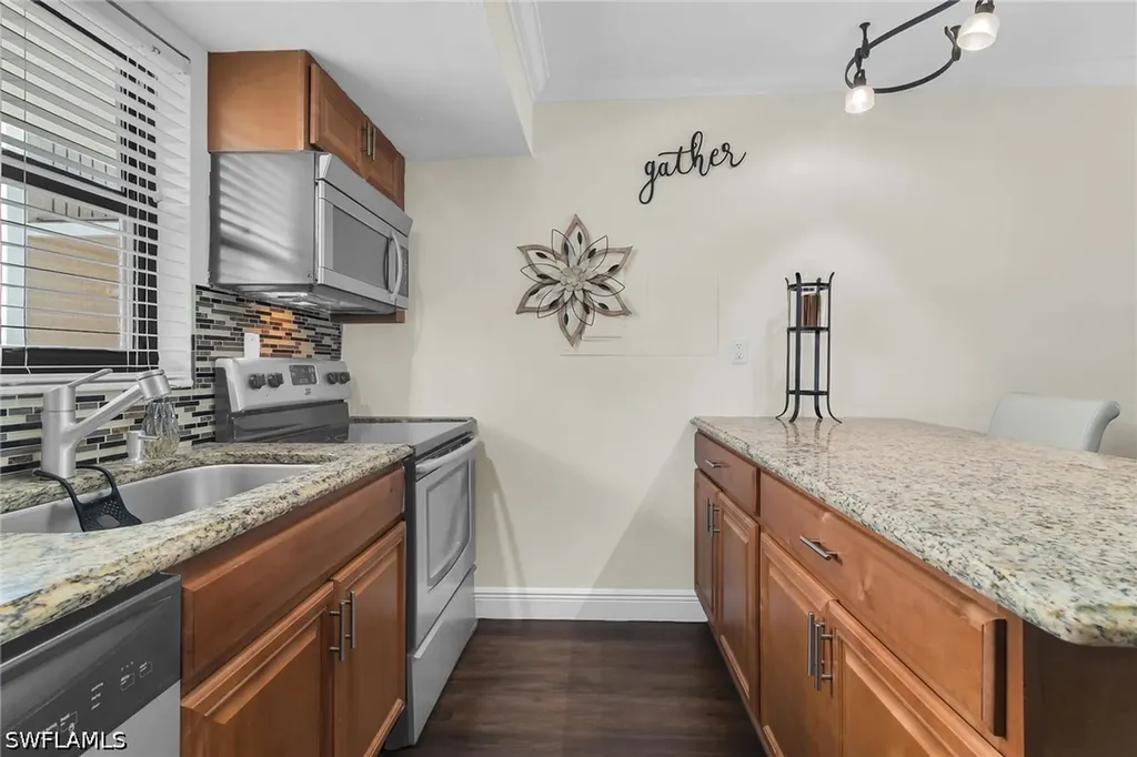 1012 Anglers Cove Marco Island FL 34145