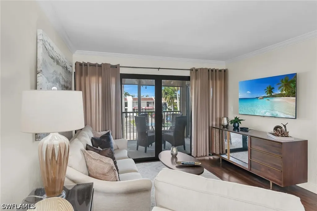 1012 Anglers Cove Marco Island FL 34145