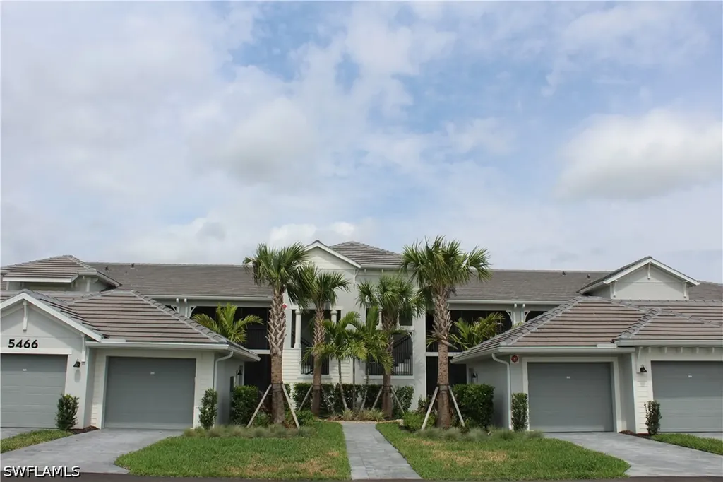 5466 Double Eagle Circle The National Golf & Country Club At Ave Maria FL 34142