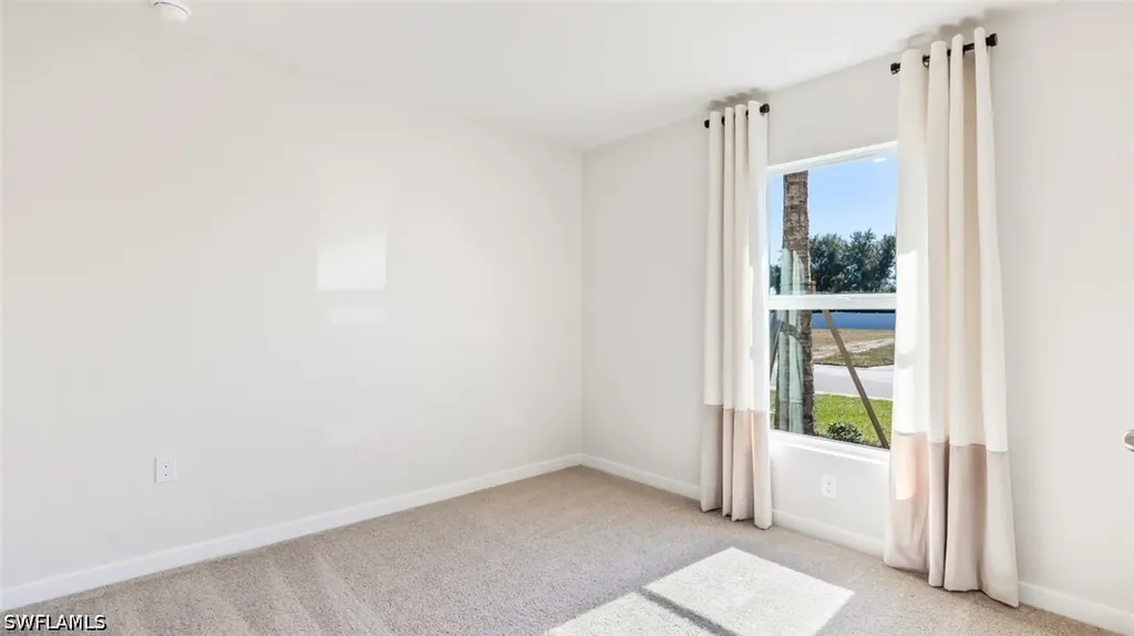 528 Ilaria Court Lehigh Acres FL 33936
