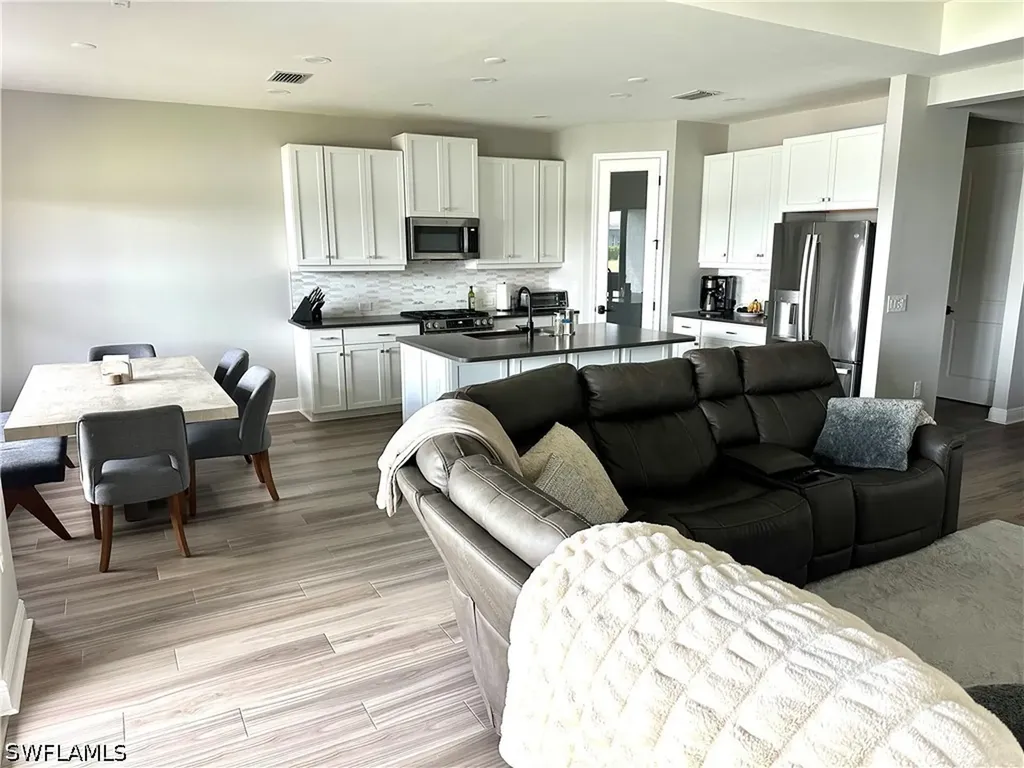 4191 Pegasus Way Naples FL 34120