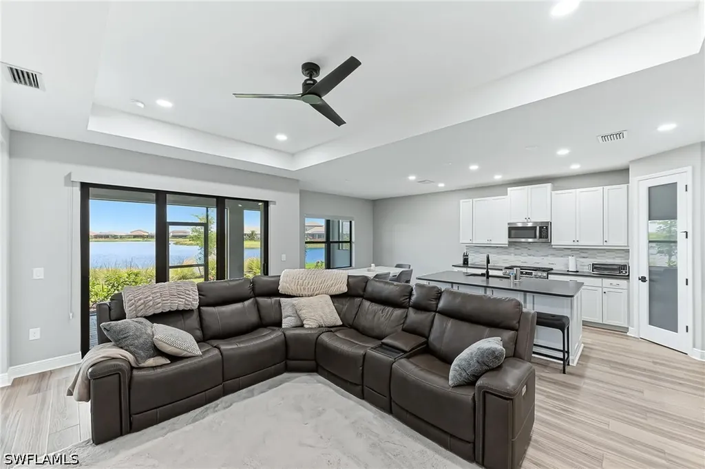4191 Pegasus Way Naples FL 34120
