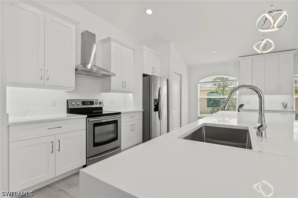 2050 Terrazzo Lane Naples FL 34104