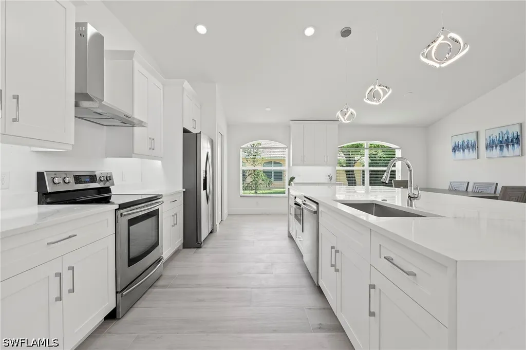 2050 Terrazzo Lane Naples FL 34104