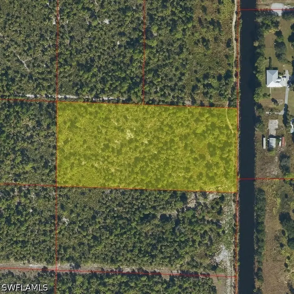 2030 Woodland Estates Road Naples FL 34117