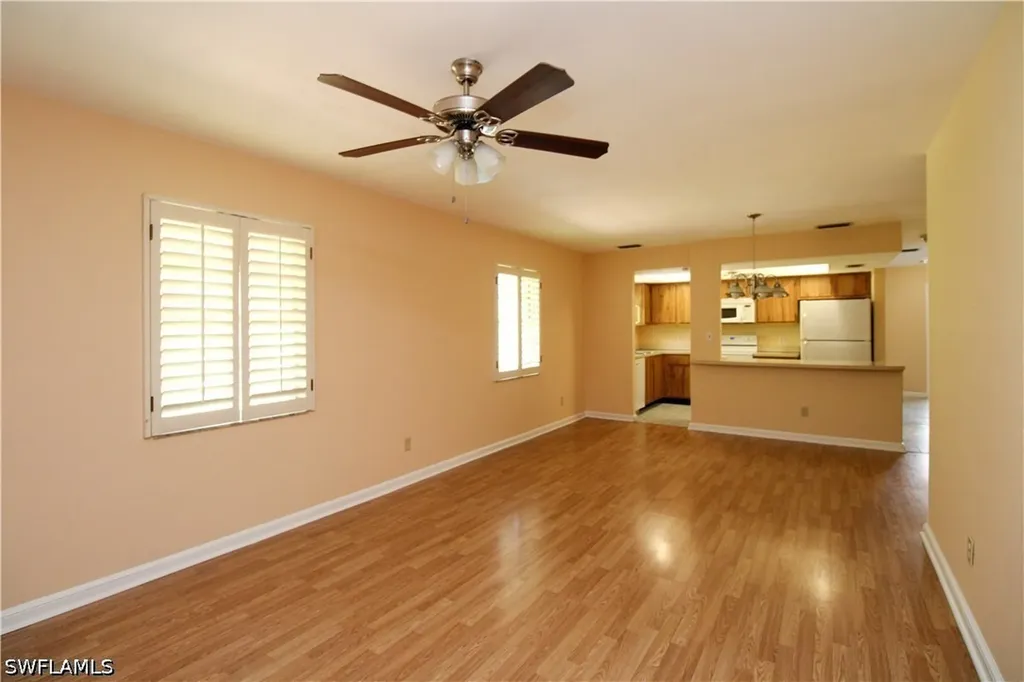 4300 Gulfstream Drive Naples FL 34112