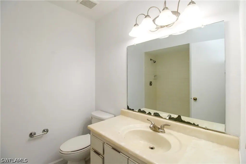 4300 Gulfstream Drive Naples FL 34112