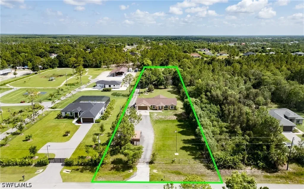 3325 50th Avenue NE Naples FL 34120