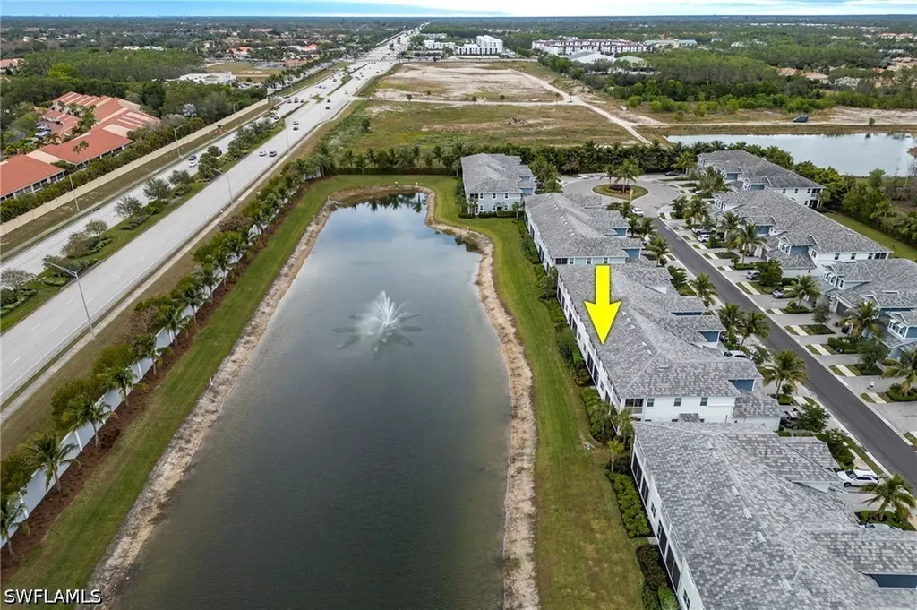 2555 Seychelles Drive Naples FL 34112