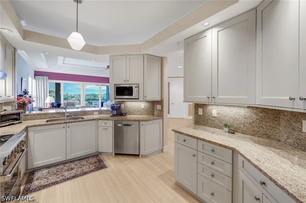 1895 Les Chateaux Boulevard Naples FL 34109